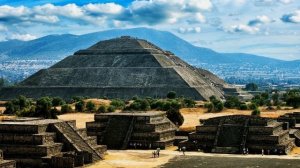 Пирамиды майя и ацтеков. Зачем их строили? Мифы и реальность