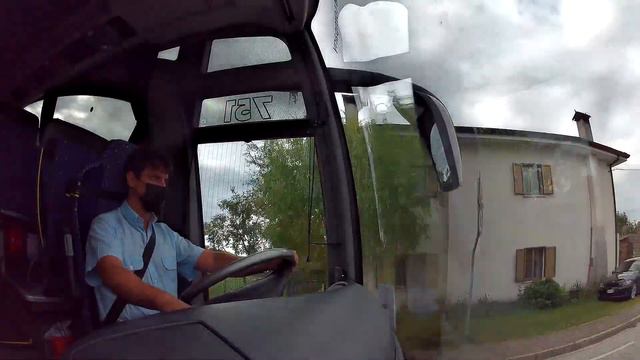 Qua giochiamo un altro sport: MERCEDES TRAVEGO gran turismo [Mitch Motor Vlog #60] смотреть онлайн