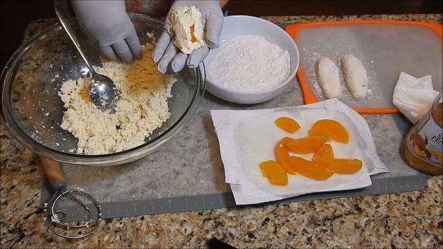 ТВОРОЖНЫЕ ПАЛОЧКИ к завтраку. Сырники с Начинкой. Cottage cheese sticks. смотреть онлайн