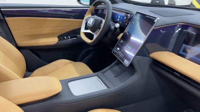 Мини-обзор на Geely Galaxy L7 смотреть онлайн