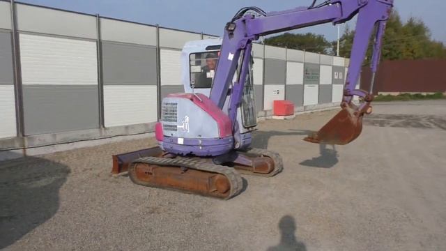Краткий обзор мини-экскаватора KOMATSU pc38uu2 на продаже во Владивостоке за 1 090 000 рублей! смотреть онлайн