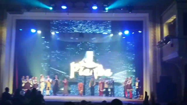 Фэнтэзи с элементами 3D "В поисках Рождества" смотреть онлайн