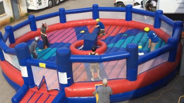 Wipeout Sweeper from Checkers Fun Factory смотреть онлайн