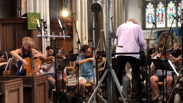 Elgar Cello Concerto Sara Sant'Ambrogio with the Royal Philharmonic Orchestra смотреть онлайн