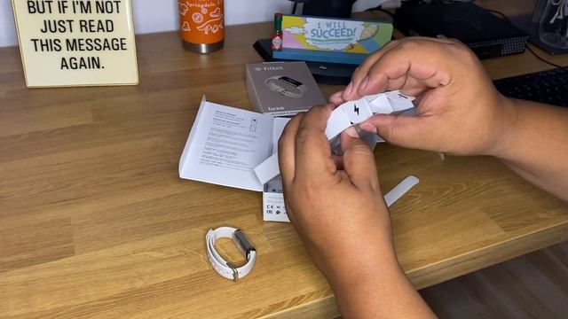 Fit bit luxe unboxing смотреть онлайн