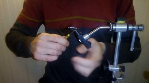 Вяжем УЛОВИСТУЮ мушку Alexandra, имитацию малька форели. Как связать мушку для рыбалки своими рукам