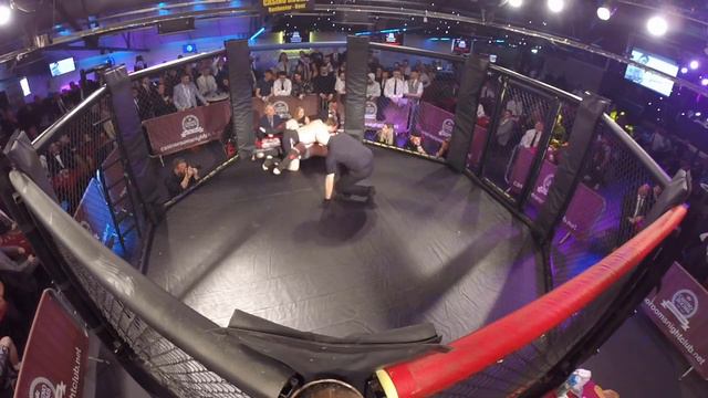 KENT | ULTRA MMA | MARK 'THE WHIPPET' GRAHAM VS WILLIAM COOPER смотреть онлайн