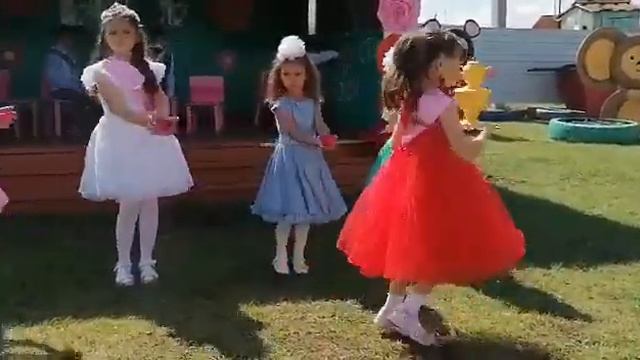 Башҡорт бейеүе Самауыр смотреть онлайн