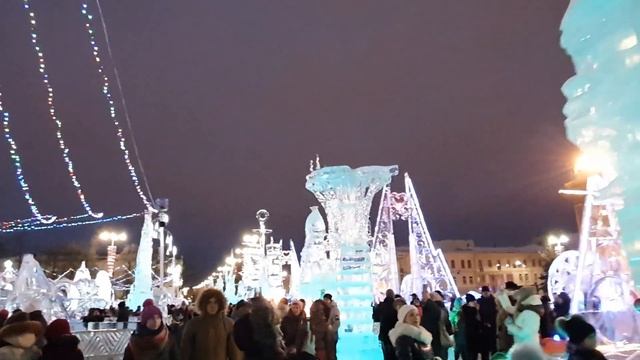 Сочи или Екатеринбург.Где лучше встречать Новый Год? смотреть онлайн