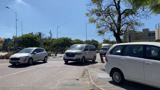 Let’s take a walk around Brooklyn, Pretoria | South Africa | Walking Video | смотреть онлайн