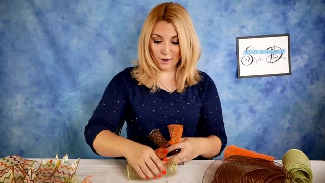 Deco Mesh Wreath Tutorial | DIY | DOLLAR TREE | Episode 35