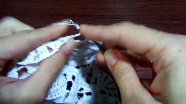 Салфетка "Бутон тюльпана" часть 2 из 3 (вязание крючком) смотреть онлайн