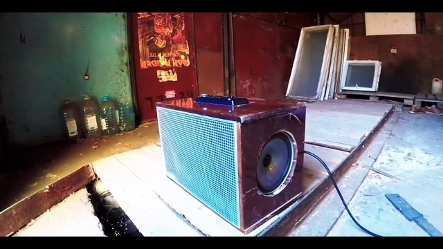 Самодельная колонка с магнитолы для гаража смотреть онлайн