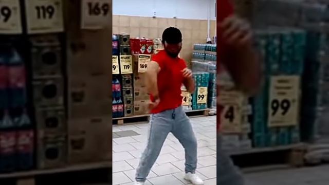 мужчина должен защищает женщину 🇺🇿👊👊💕 смотреть онлайн