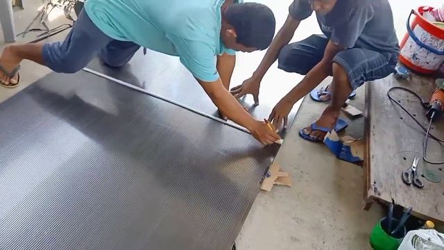 INSTALLING POLYCARBONATE ROOF | DIY смотреть онлайн