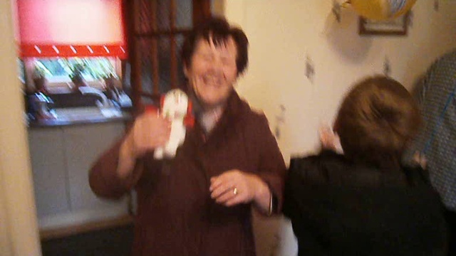 Rhoda Christmas Dancing смотреть онлайн