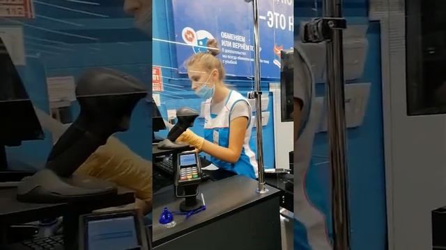 Возврат кроссовок по гарантии в Декатлоне. Казань. смотреть онлайн