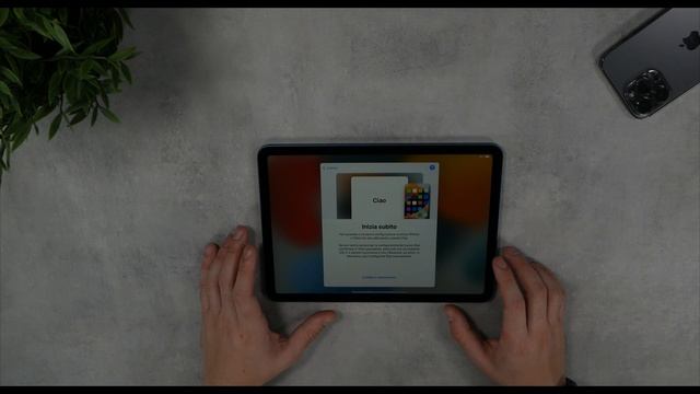 Unboxing iPad Air 5 (2022) - con M1 addio iPad Pro. смотреть онлайн