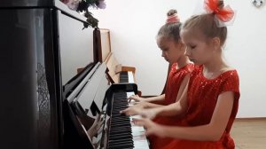 Г.Гладков" Песенка охраны"