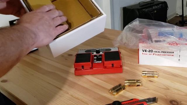 Boss VE 20 Vocal Processor UNBOXING! смотреть онлайн