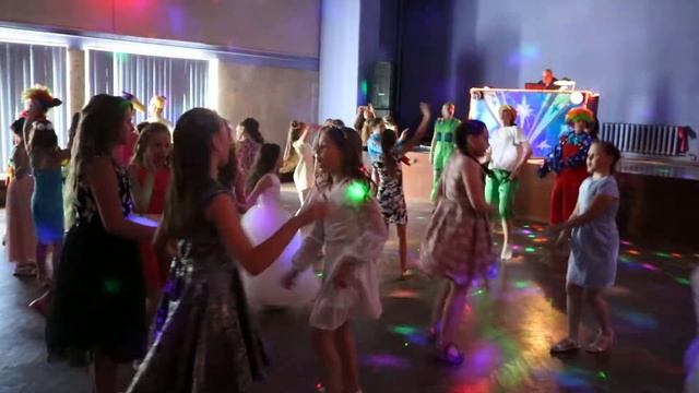 мой выпускной 4 класс смотреть онлайн