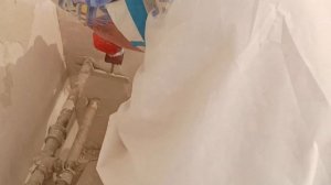 Как шпаклевать вокруг труб