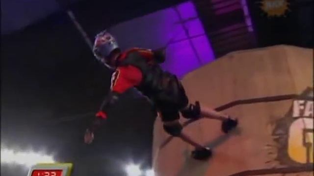 My Family's Got Guts Season 2 Prelims: Burnham Killer B's vs. Green Machine Part 1 смотреть онлайн