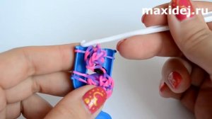 Браслет из резинок РАДУЖНЫЕ СЕРДЕЧКИ на рогатке