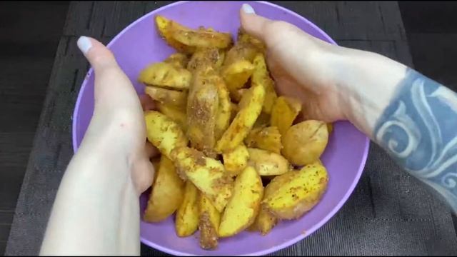 Хрустящая Картошечка с соусом Дор Блю смотреть онлайн