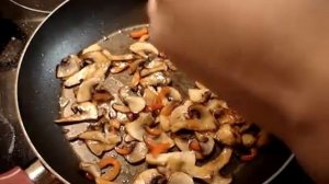 Яичница с грибами на Завтрак - Омлет с шампиньонами рецепт. Турецкий завтрак