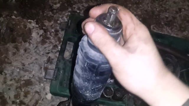 Замена переборка передних стоек Mazda Demio Dw3w 2000год