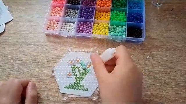 Цветы из аквамозаики #видеодлядетей #дети #детскийканал #поделки #поделкисвоимируками #цветы #аква