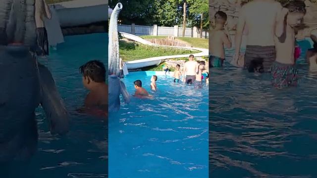 Бассейн Алматы (детский бассейн Аквапарка Центрального парка), Алматы, июль 2022 г. смотреть онлайн