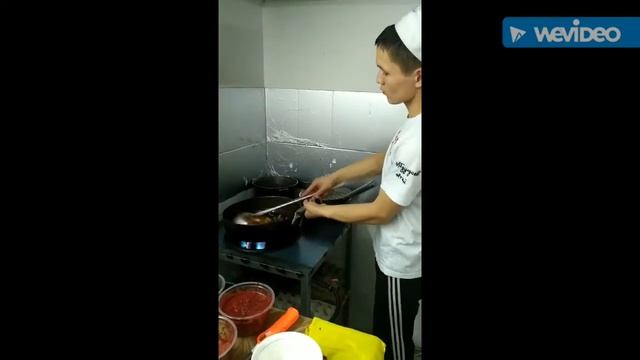 Приготовление лагмана по уйгурски.... смотреть онлайн