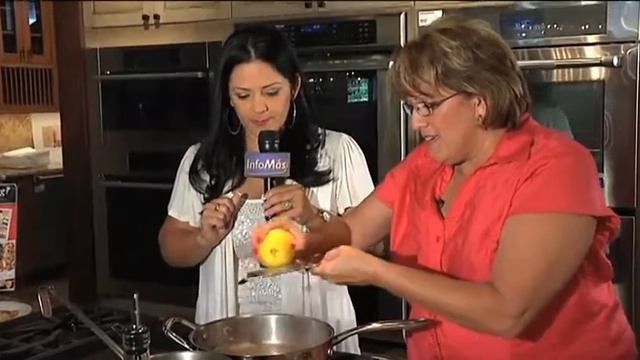 Orlando's Personal Chef Isabella on InfoMas - Pollo Francese with Giogina Pinedo смотреть онлайн