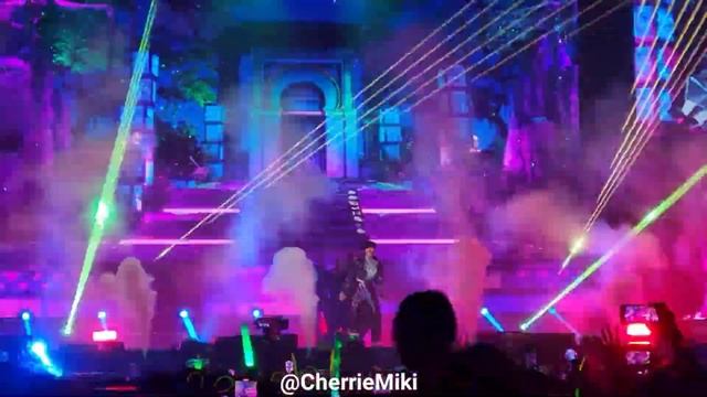 Kinn Porsche World Tour Hong Kong Day 2 (01/02/2023) - Barcode Solo Dance (Short Ver.) смотреть онлайн