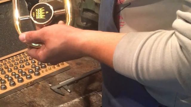 PLEH DOKTOR - TROMBONE KING 3B TUNNING SLIDE REPAIR смотреть онлайн