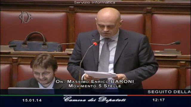 15/1/14 - M5S: Massimo Enrico Baroni denuncia in aula i nomi di chi ha firmato MES e Fiscal Compact смотреть онлайн