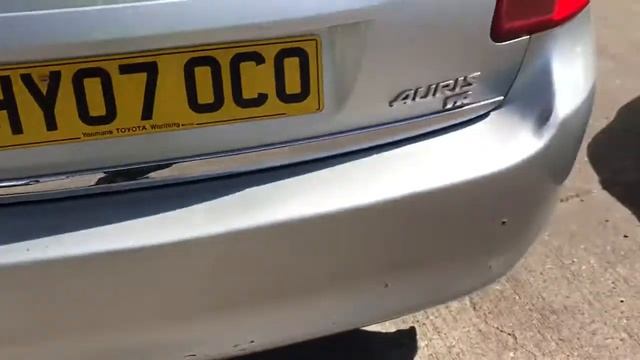 Tojota Auris смотреть онлайн