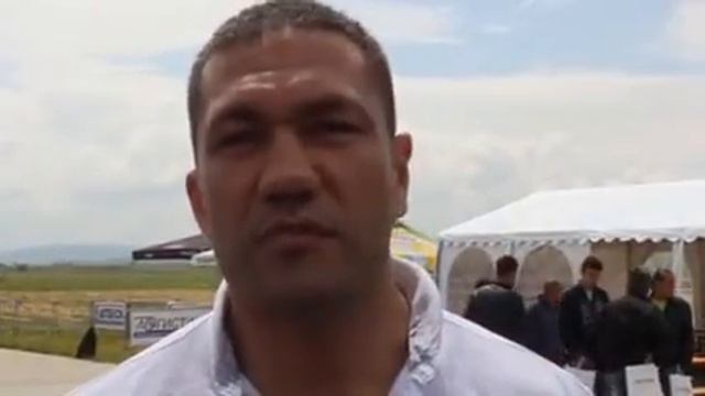 КОБРАТА ИСКА ВСИЧКИ ПОЯСИ НА КЛИЧКО смотреть онлайн