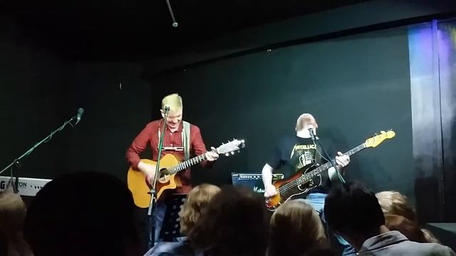 Имправизаваная канцоука (ТРЫ ЧАРАПАХИ) Канцэрт па заяуках (07.03.2017) смотреть онлайн