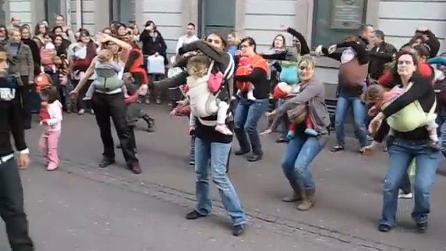flash mob non officielle 13/10/2012 avec vue sur le public смотреть онлайн