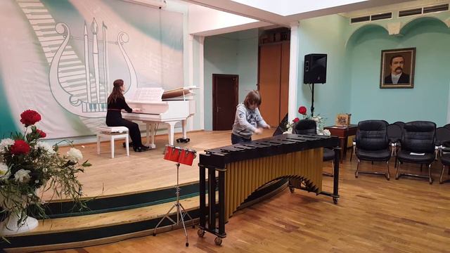 Олег Печерин (маримба). Н. Живкович "Македония" смотреть онлайн