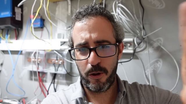 NUEVAS BATERÍAS de 22kWh con Victron y Huawei смотреть онлайн