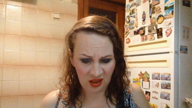 Новая шляпа из мусора смотреть онлайн