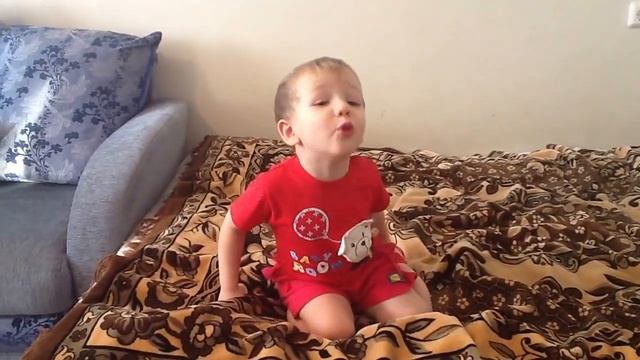 мальчик рассказывает стих смотреть онлайн