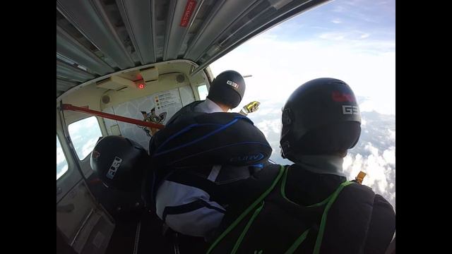 The perfect Trubel Exit | Skydiving смотреть онлайн