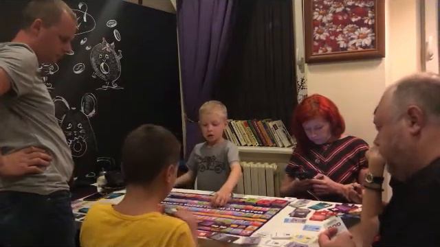 Бизнес-игра «Финансы и Инвестиции для детей» - Победа шестилетнего Марка смотреть онлайн