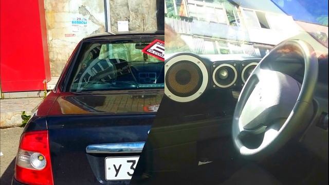 слайд шоу фоток в 1440 HD разрешении посаженых машин смотреть онлайн