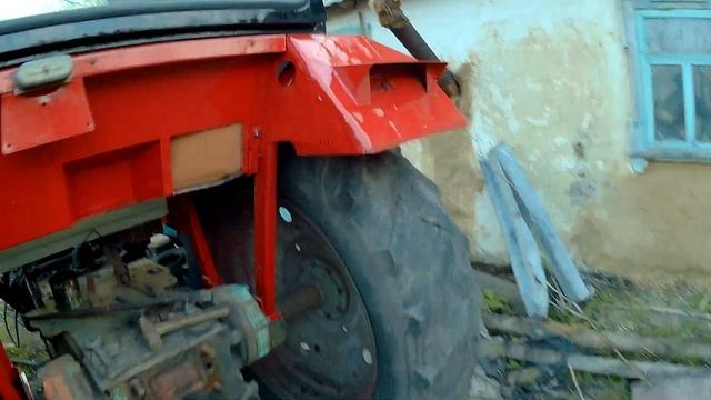 ЮМЗ - 6 Рестайлинг! Лесенка для входа в кабинет, сняли гидробак ну и мелочевка! смотреть онлайн